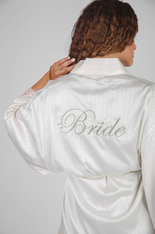 Bridal satin robe with silver lines – elegant women’s loungewear for weddings