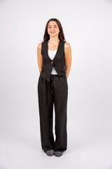 Outly black linen set – minimal breathable everyday women’s outfit