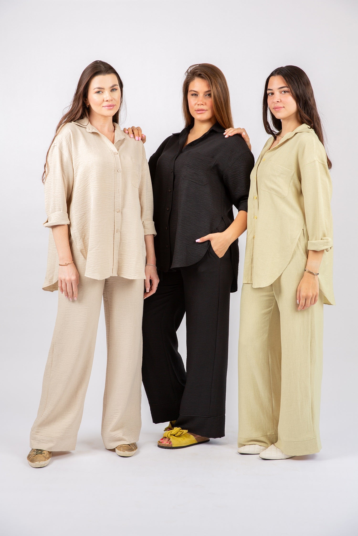 Core linen set for women – minimal light everyday outfit