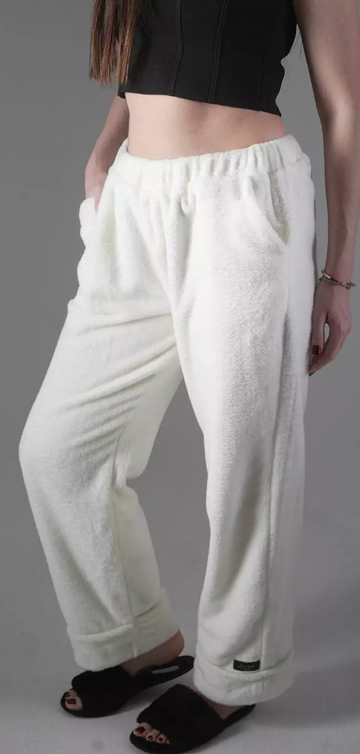 Relaxed Fluffy Off White Pants